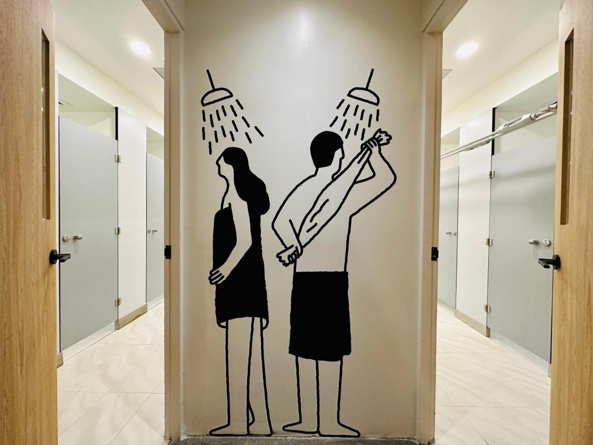 Kw2 Hostel كاوشيونغ المظهر الخارجي الصورة